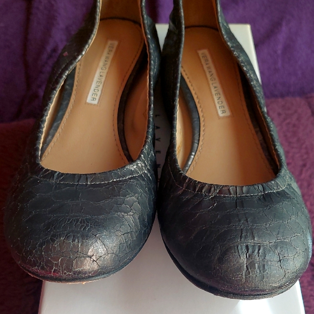 Vera Wang Lavender Charcoal Textured Flats